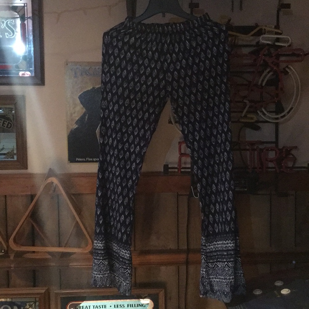 Stretch pants
